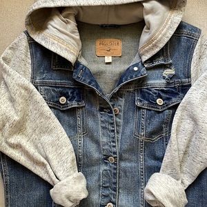 HOLLISTER Sweater Jean Jacket